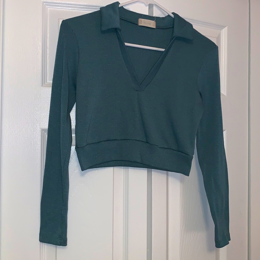 Teal collared crop top